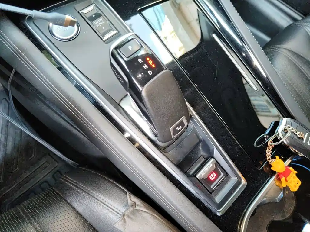 Peugeot 508 — миниатюра 10