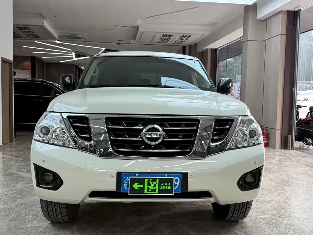 Nissan Patrol — миниатюра 2