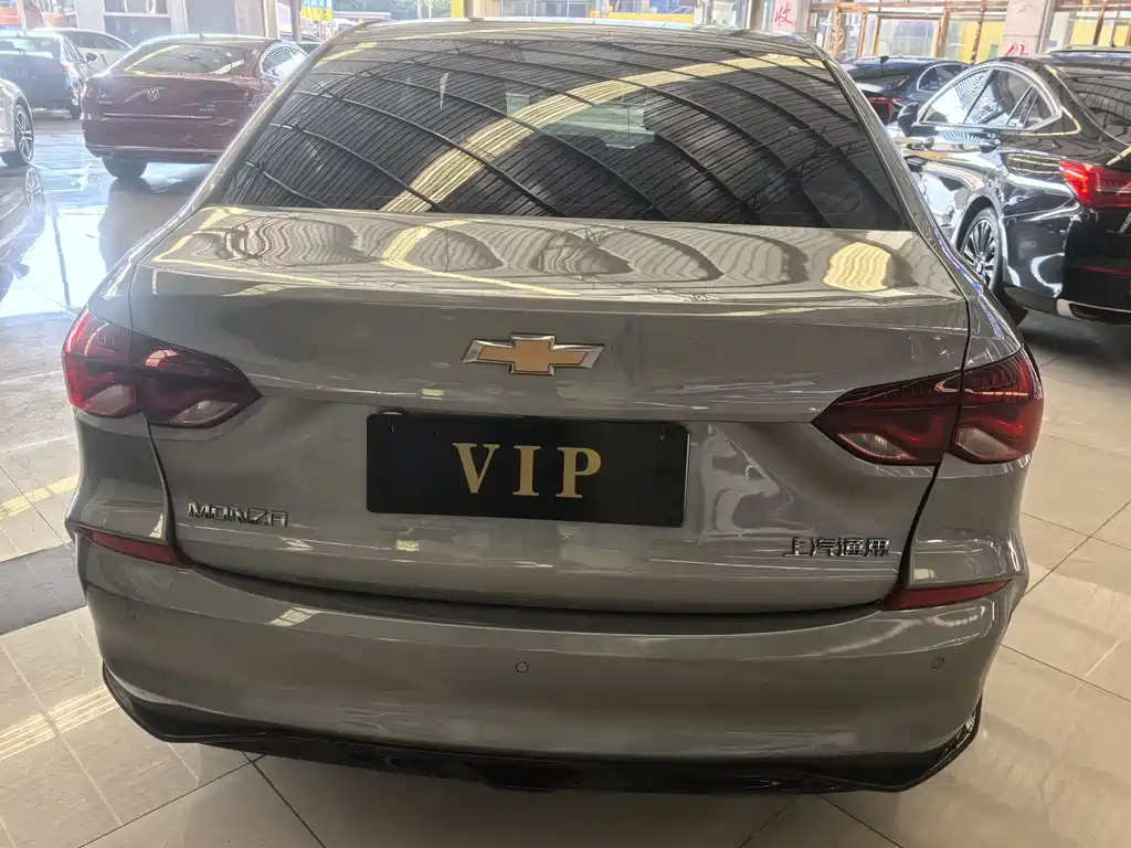 Chevrolet Monza — миниатюра 9