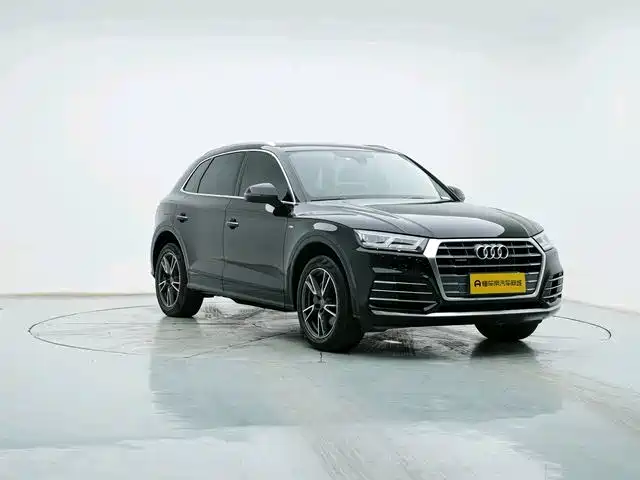 Audi Q5L — миниатюра 3