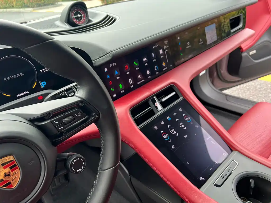 Porsche Taycan — миниатюра 8