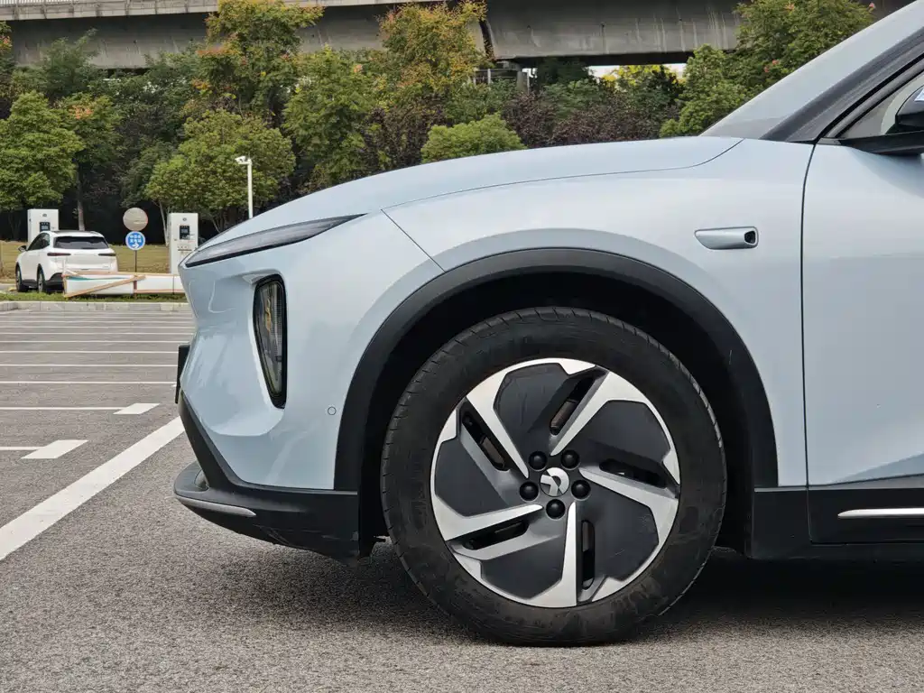 NIO ES6 — миниатюра 6
