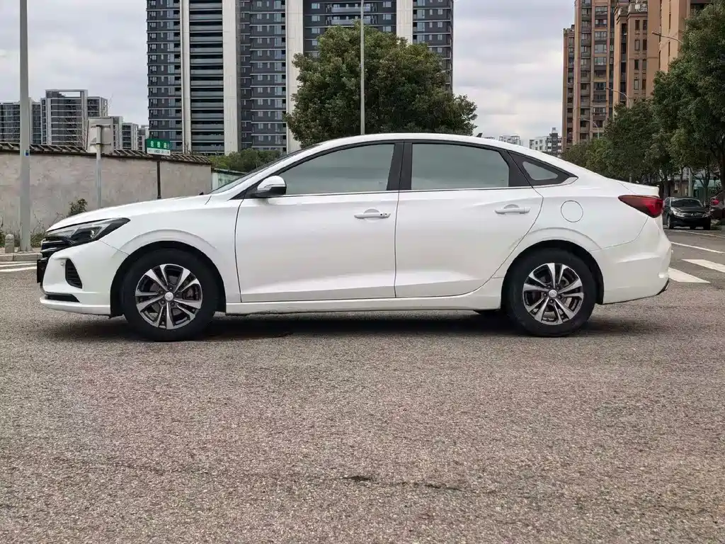 Changan Eado — миниатюра 12