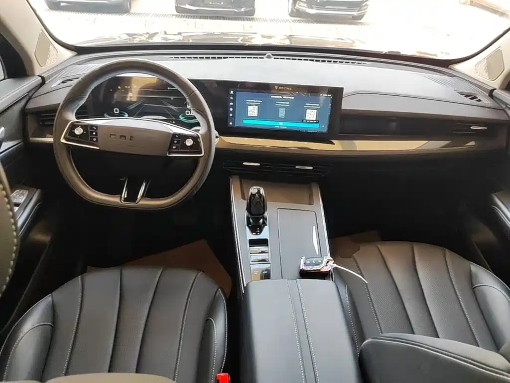Roewe RX5 MAX — миниатюра 10