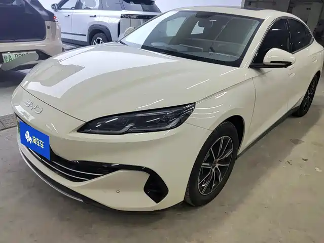2025 BYD Seal