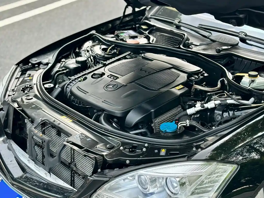 Mercedes-Benz S-Class — миниатюра 6