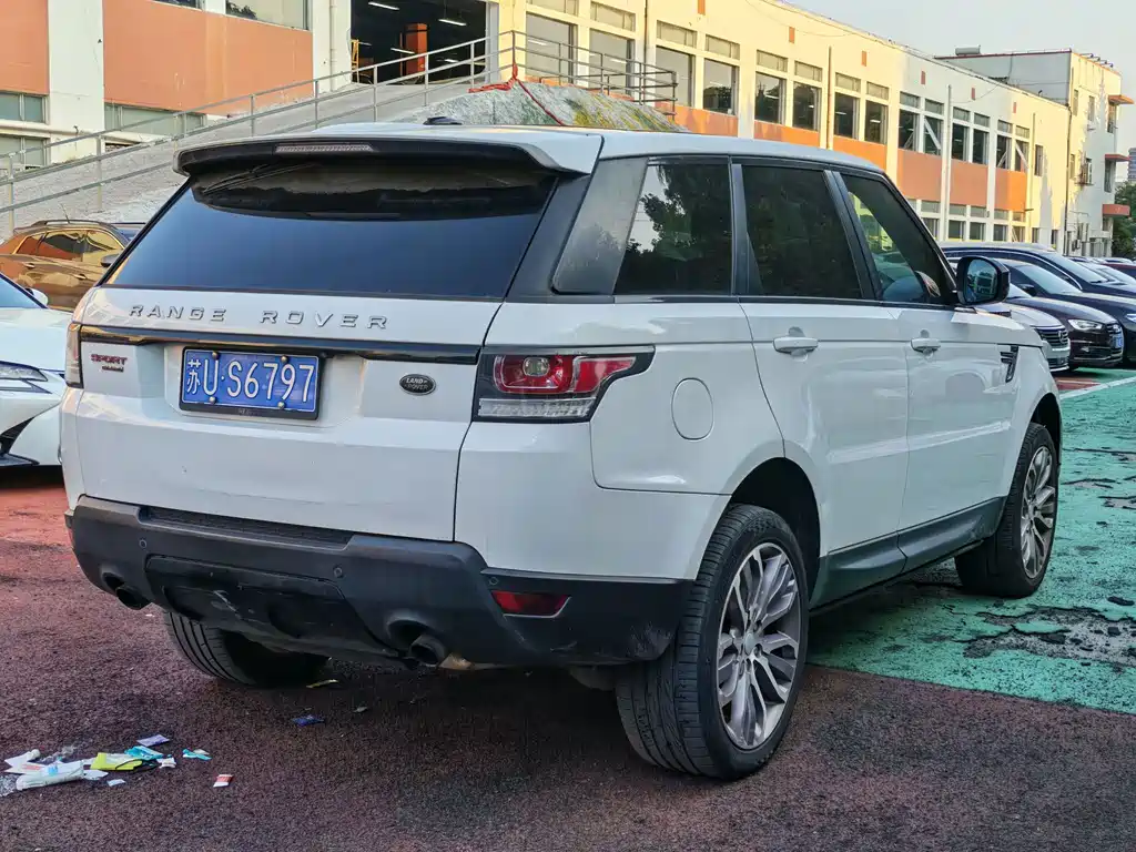 Land Rover Sport — миниатюра 6