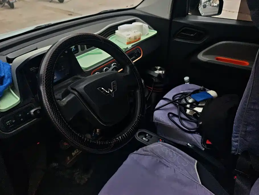 Wuling MINIEV — миниатюра 12