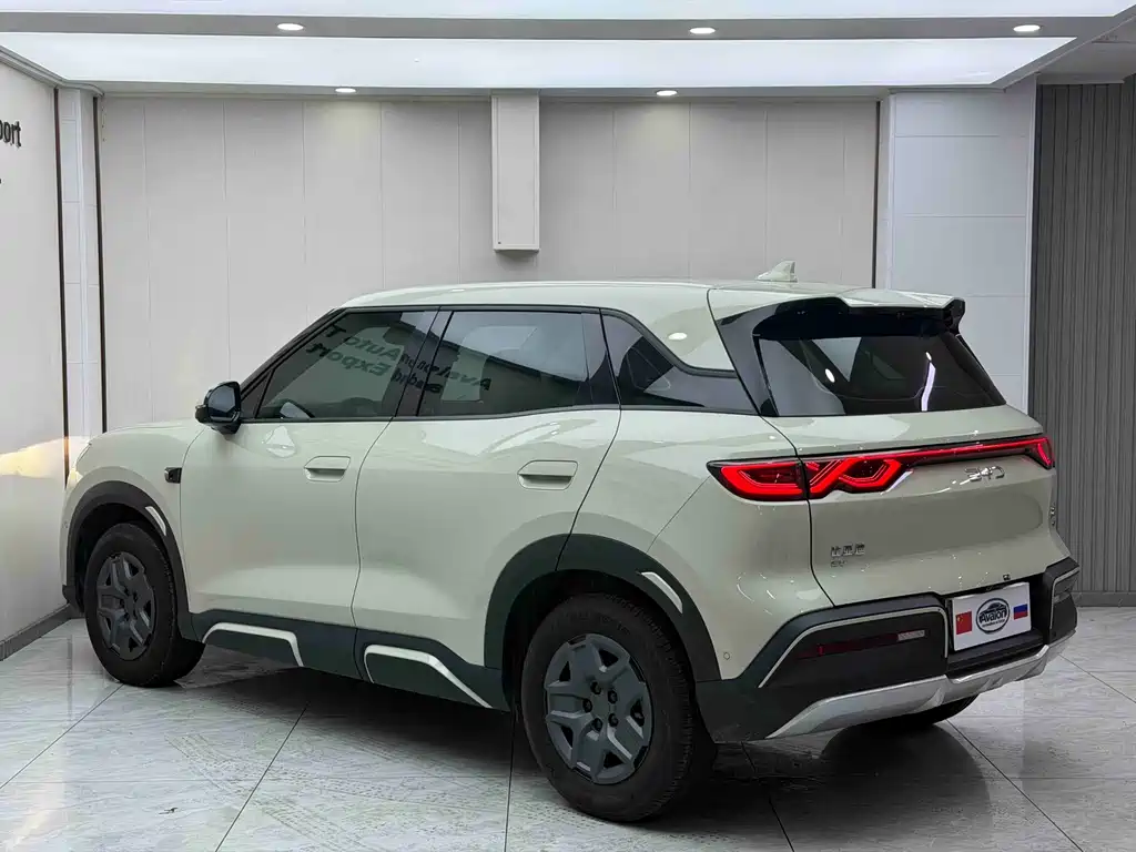 BYD Yuan UP — миниатюра 6