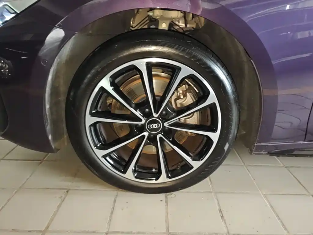 Audi A5L — миниатюра 23