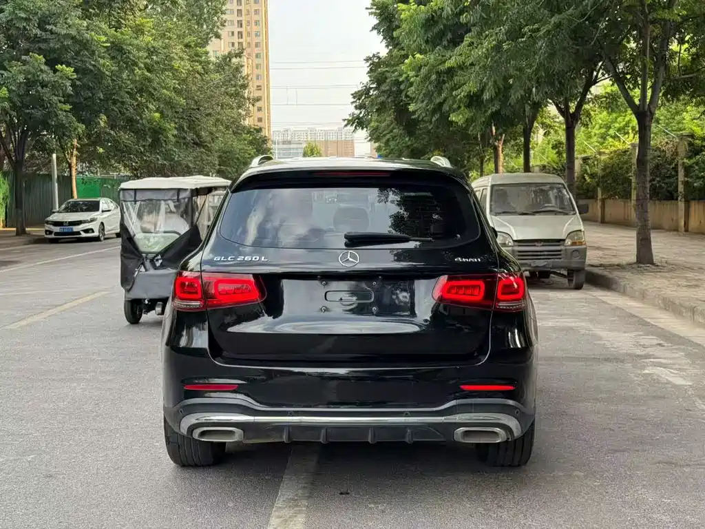 Mercedes-Benz GLC — миниатюра 8