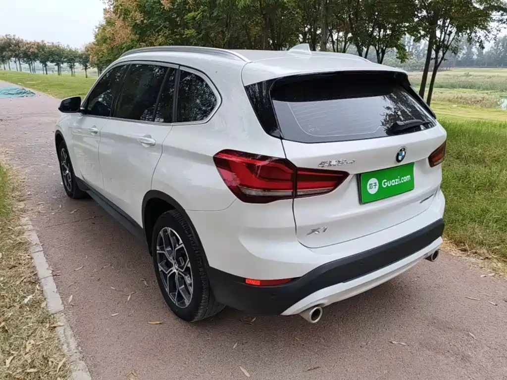BMW X1 — миниатюра 5
