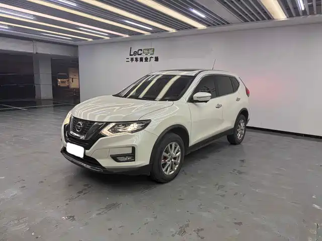 NISSAN QIJUN