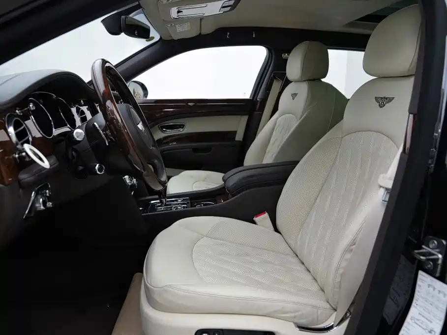 Bentley Mulsanne — миниатюра 7