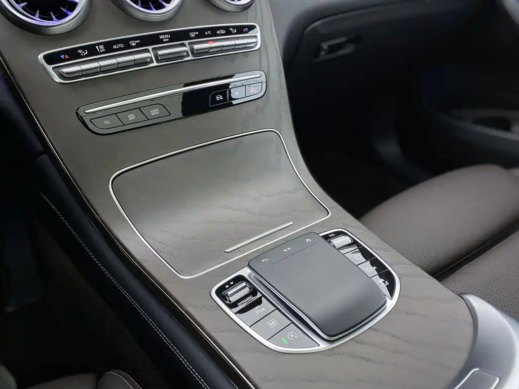 Mercedes-Benz GLC — миниатюра 24