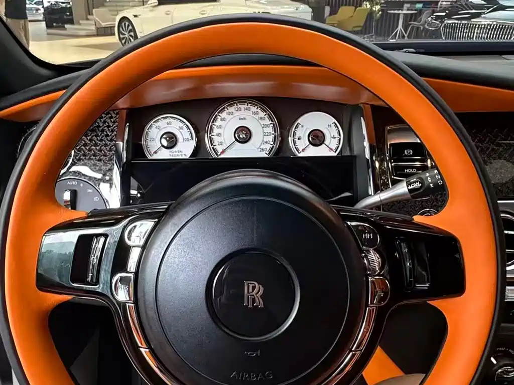 Rolls-Royce Wraith — миниатюра 18