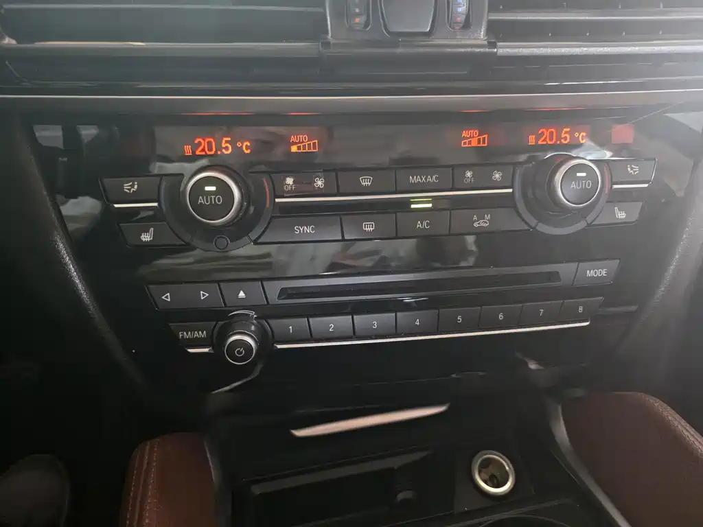 BMW X6 — миниатюра 18