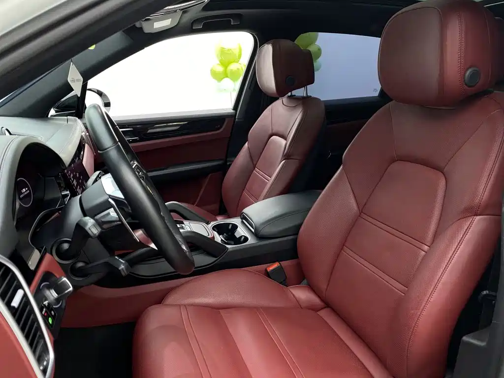 Porsche Cayenne — миниатюра 19