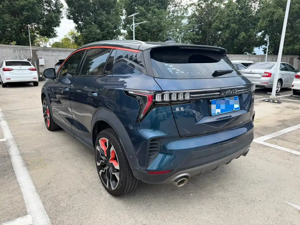 Lynk & Co 06 — миниатюра 13