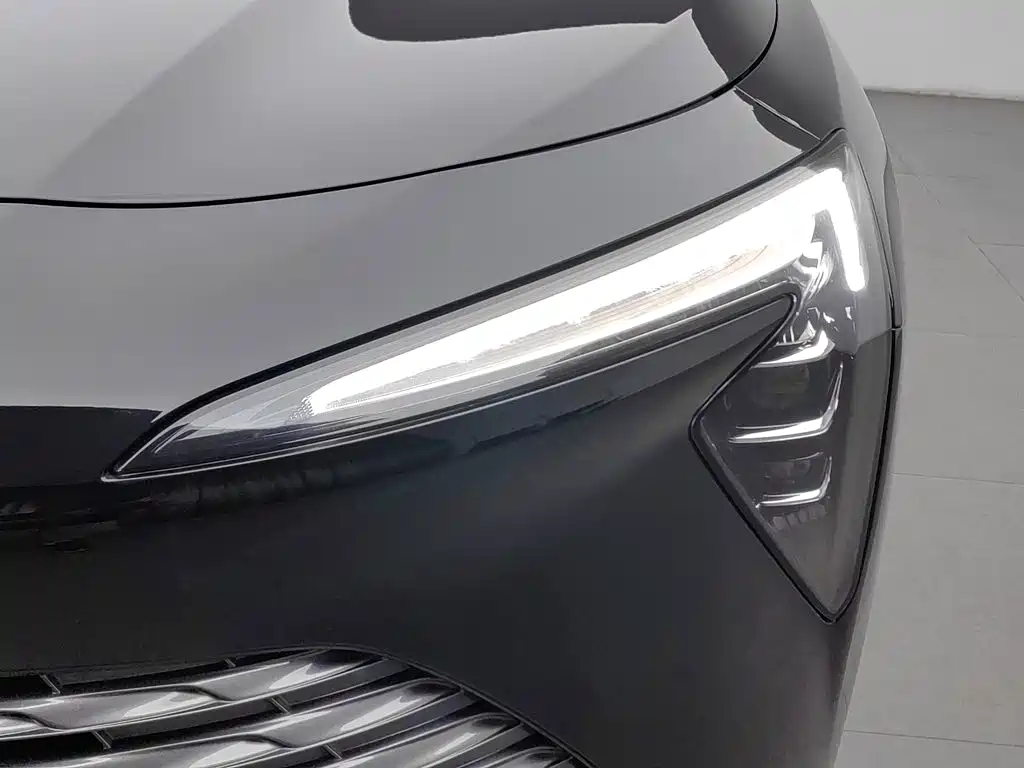 Buick LaCrosse — миниатюра 7