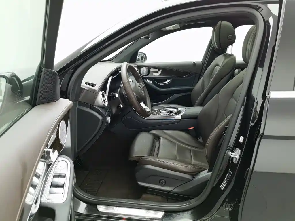 Mercedes-Benz GLC — миниатюра 10