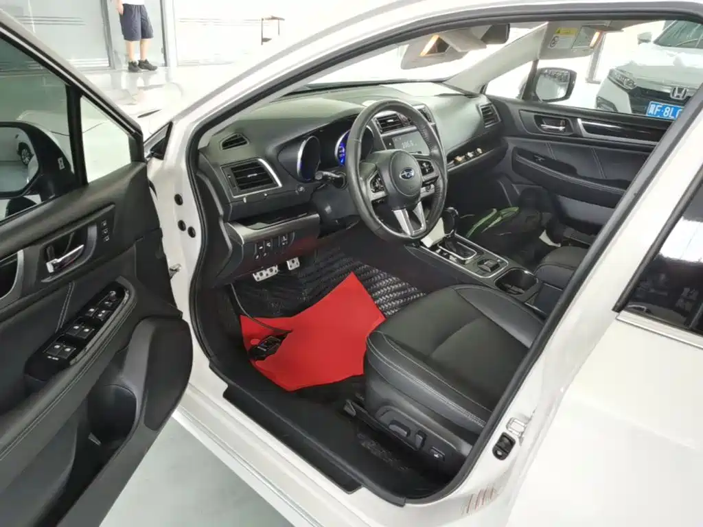 Subaru Legacy — миниатюра 16