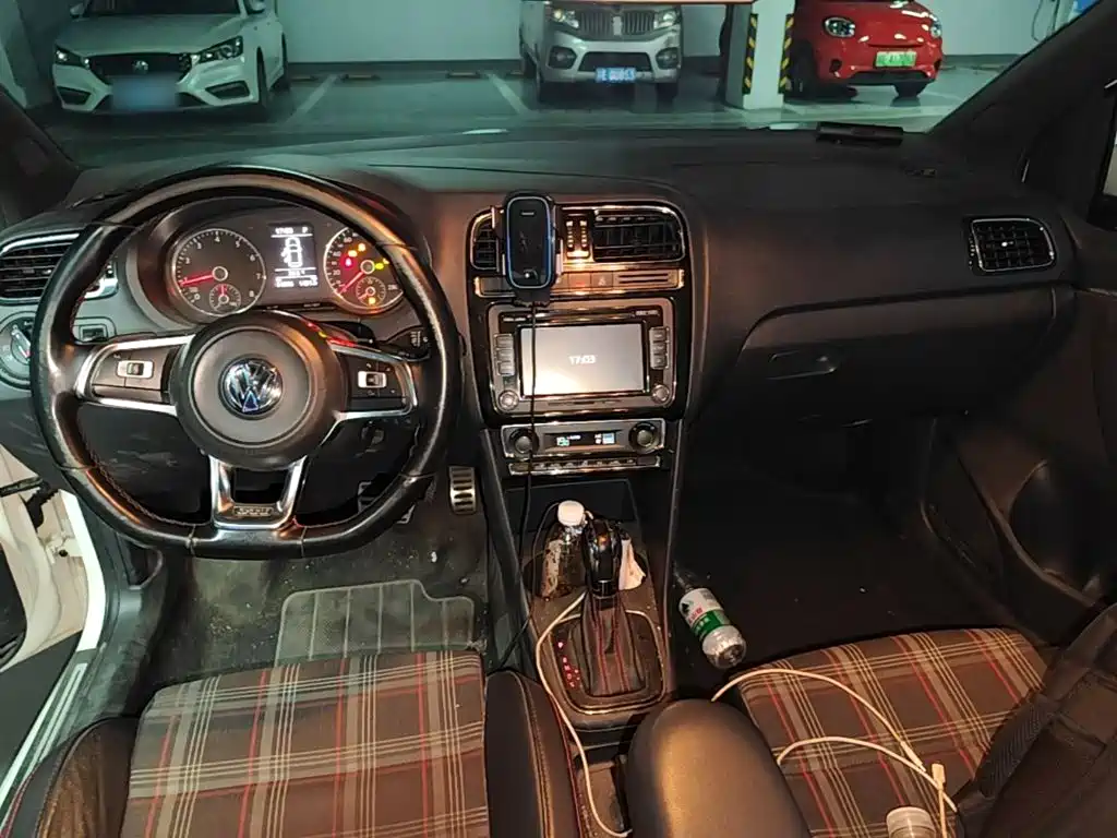 Volkswagen Polo — миниатюра 10