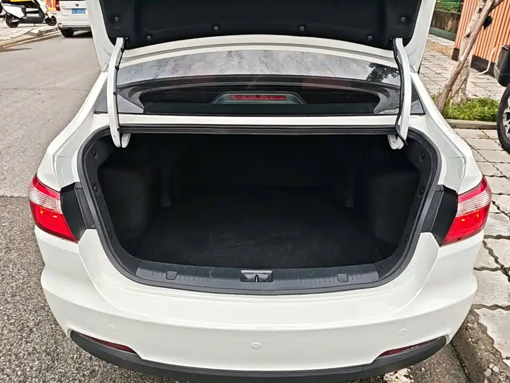 Changan V7 — миниатюра 19