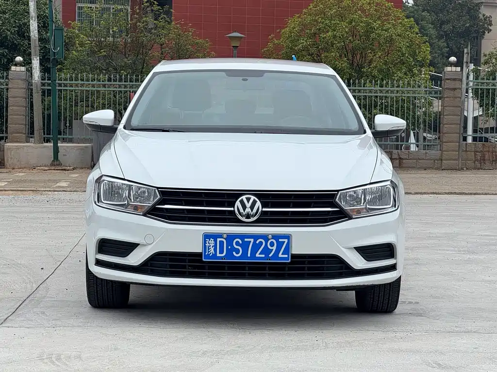 Volkswagen Bora — миниатюра 2