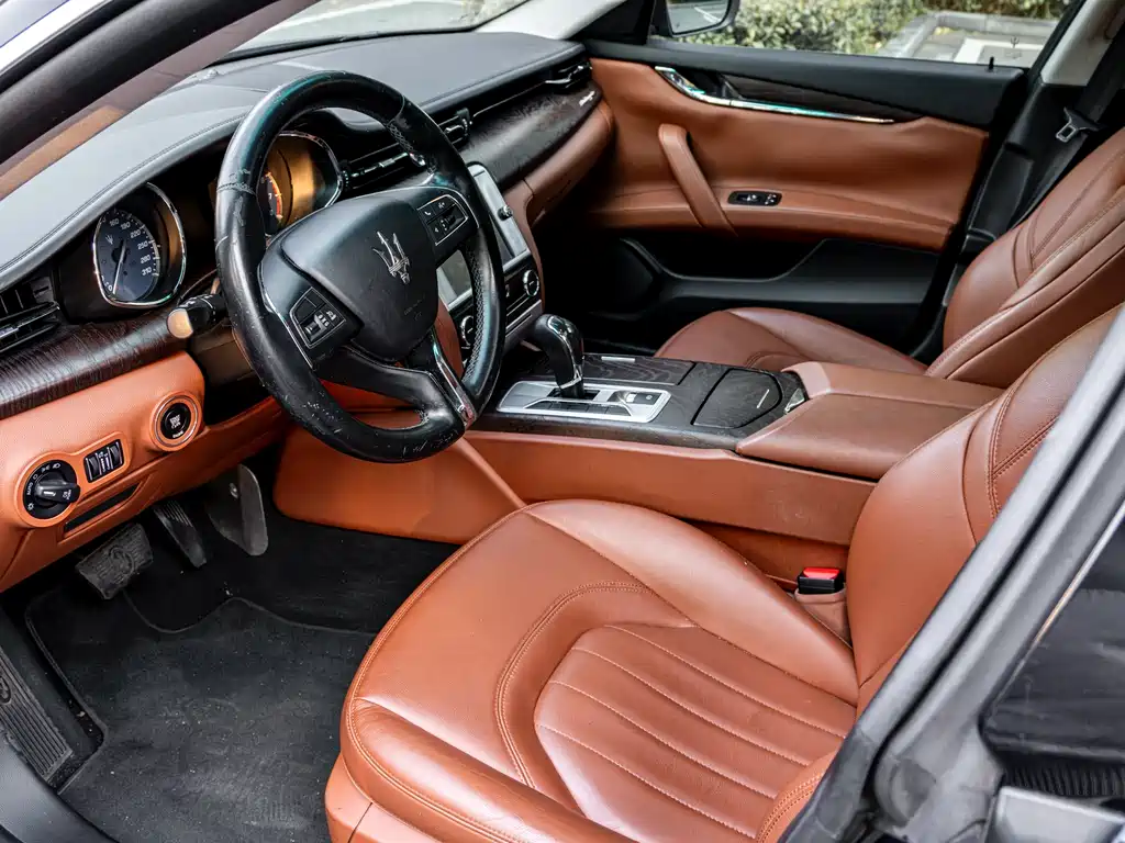 Maserati Quattroporte 3.0T Standard Type, фото 10
