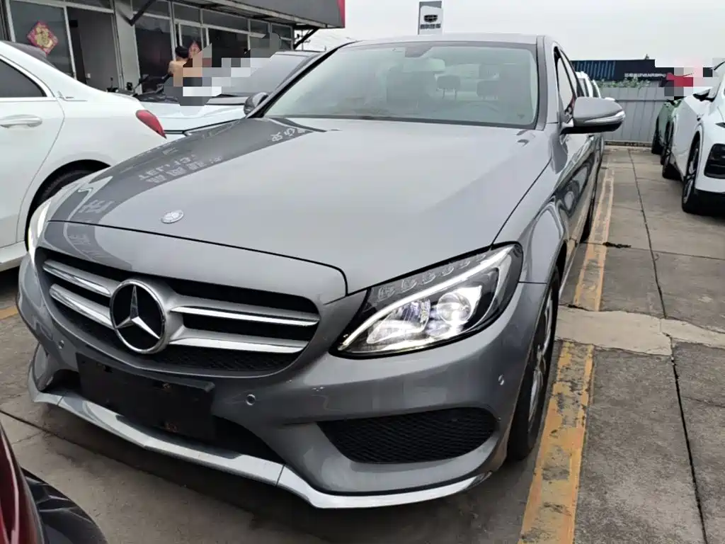 Mercedes-Benz C-Class — миниатюра 3