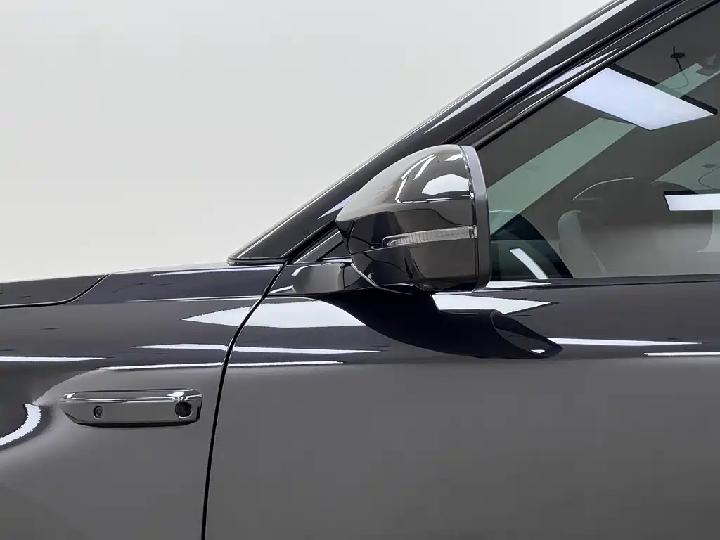 Volkswagen ID.ERA 9X — миниатюра 10