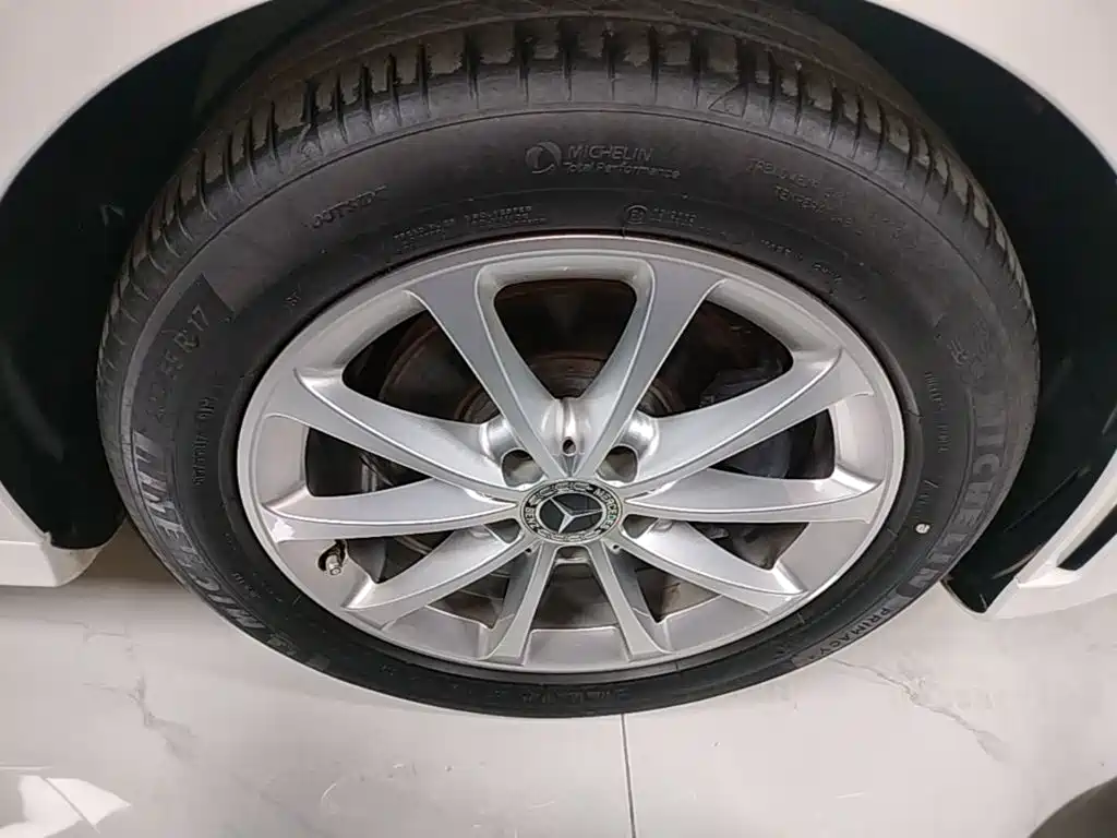 Mercedes-Benz A-Class — миниатюра 12