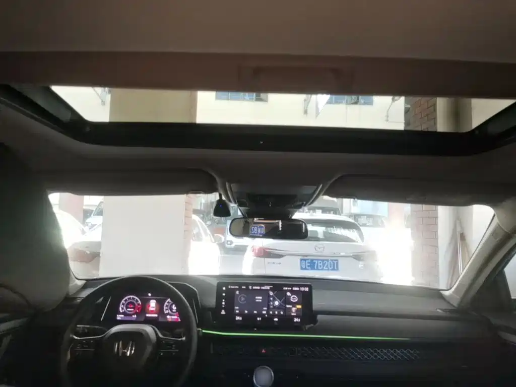 Honda Accord — миниатюра 18