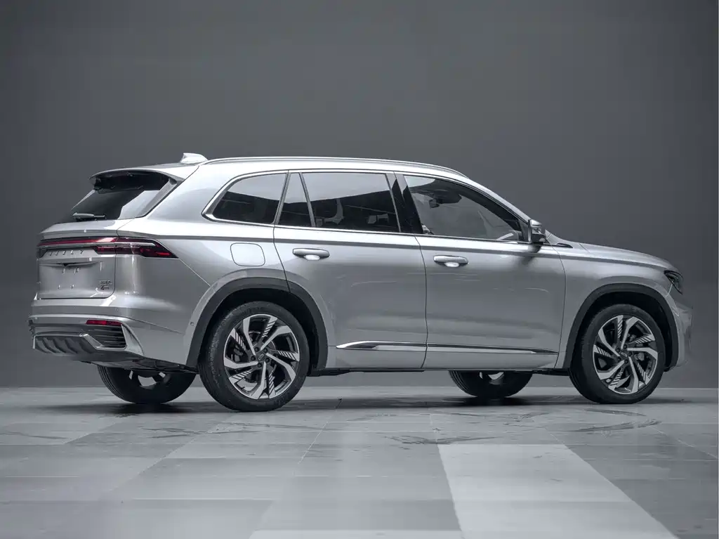 Geely Xingyue L — миниатюра 8