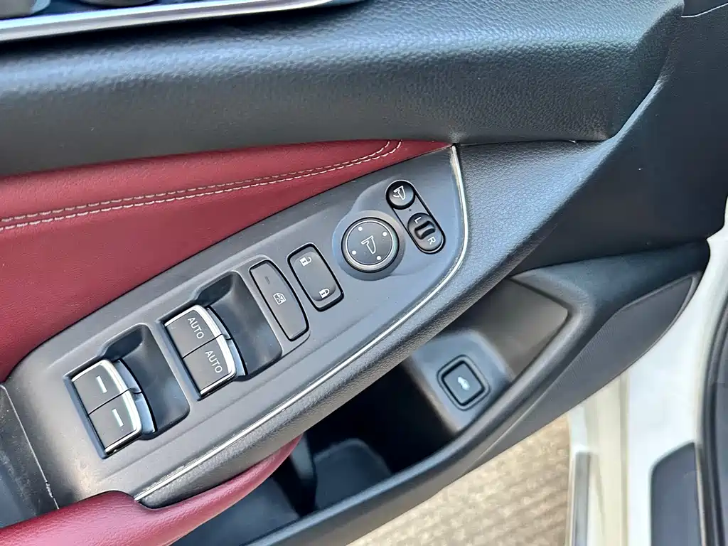 Honda Inspire — миниатюра 10