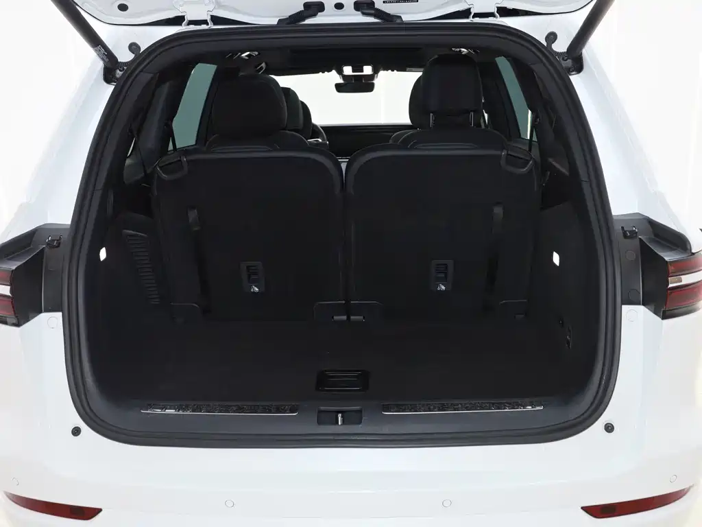 Li Auto Li ONE — миниатюра 16