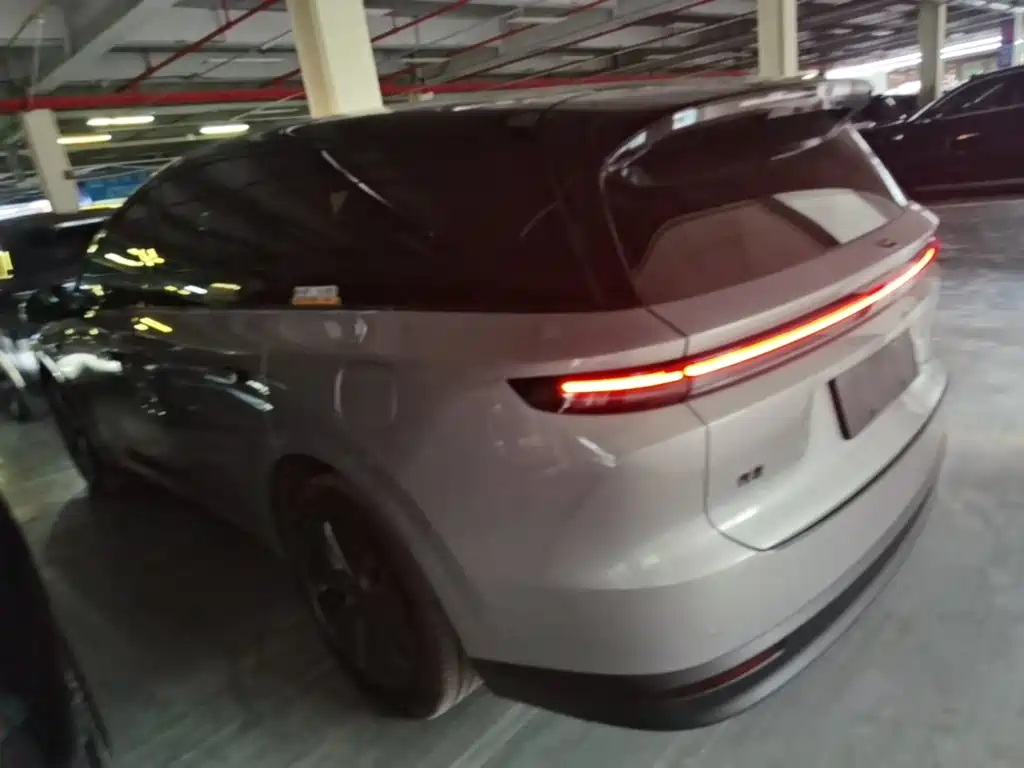 Li Auto Li i8 — миниатюра 6