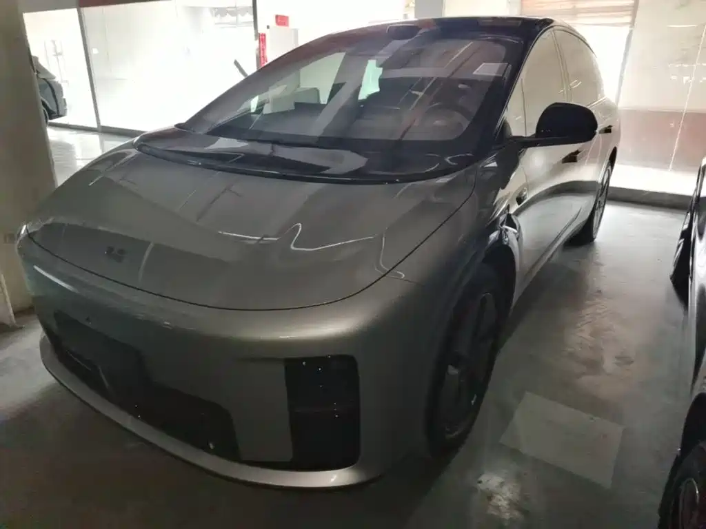 Li Auto Li i8 — миниатюра 2