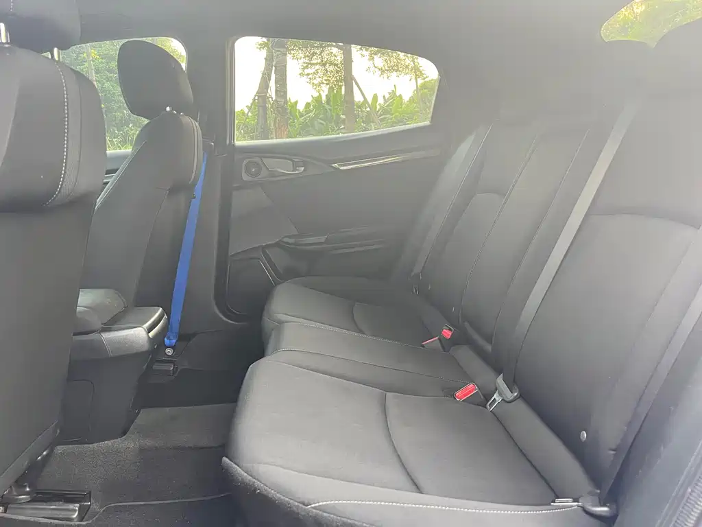 Honda Civic — миниатюра 13