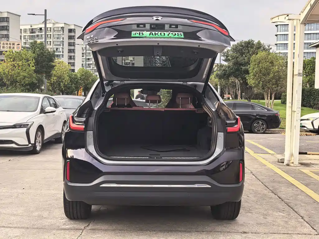 NIO EC6 — миниатюра 10