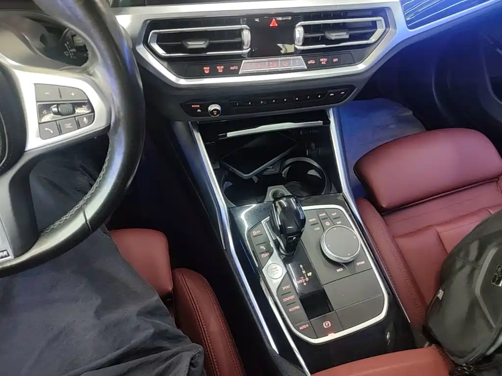 BMW 3 Series — миниатюра 14