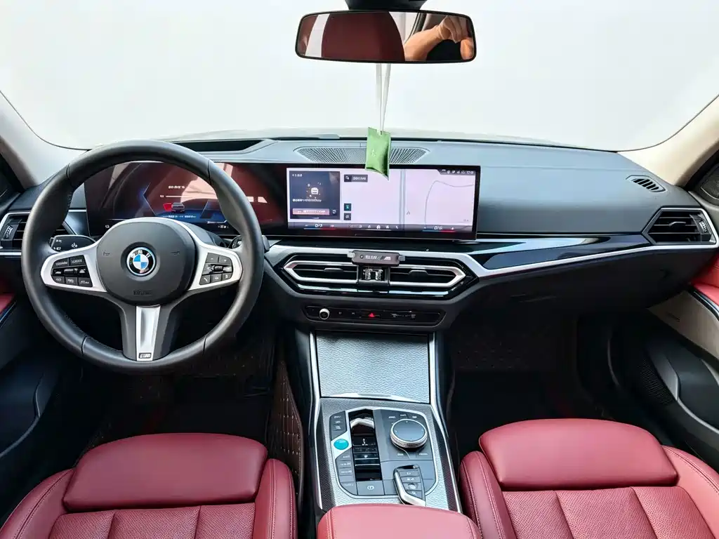 BMW i3 — миниатюра 4