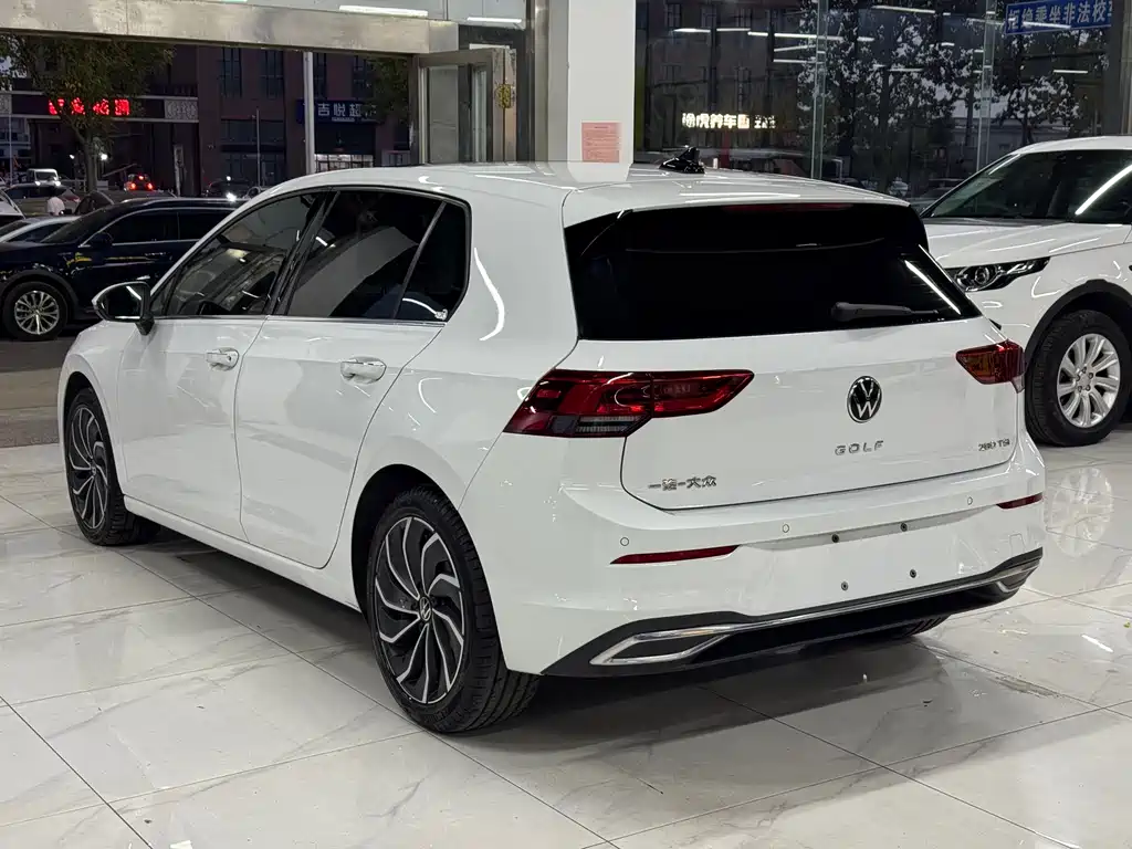 Volkswagen Golf — миниатюра 6