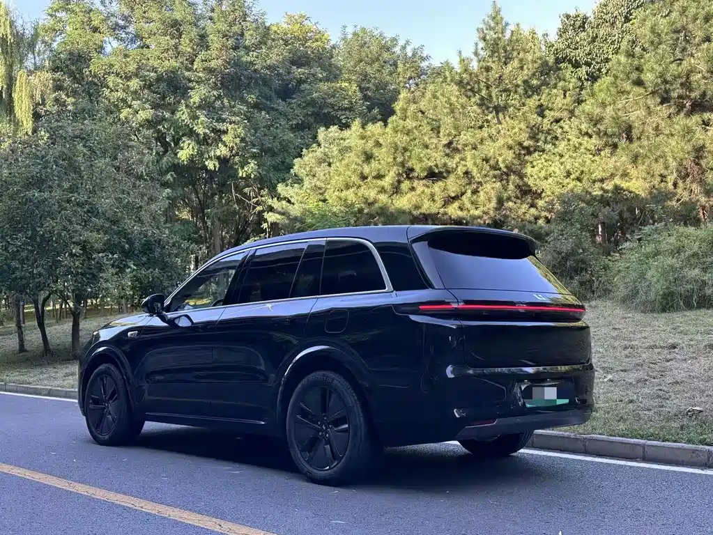 Li Auto Li L8 — миниатюра 6