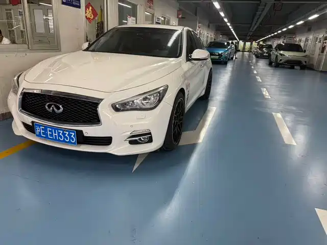 Infiniti Q50