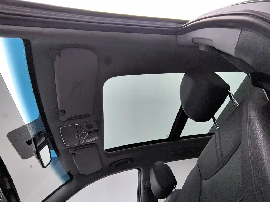 Kia Sorento — миниатюра 14