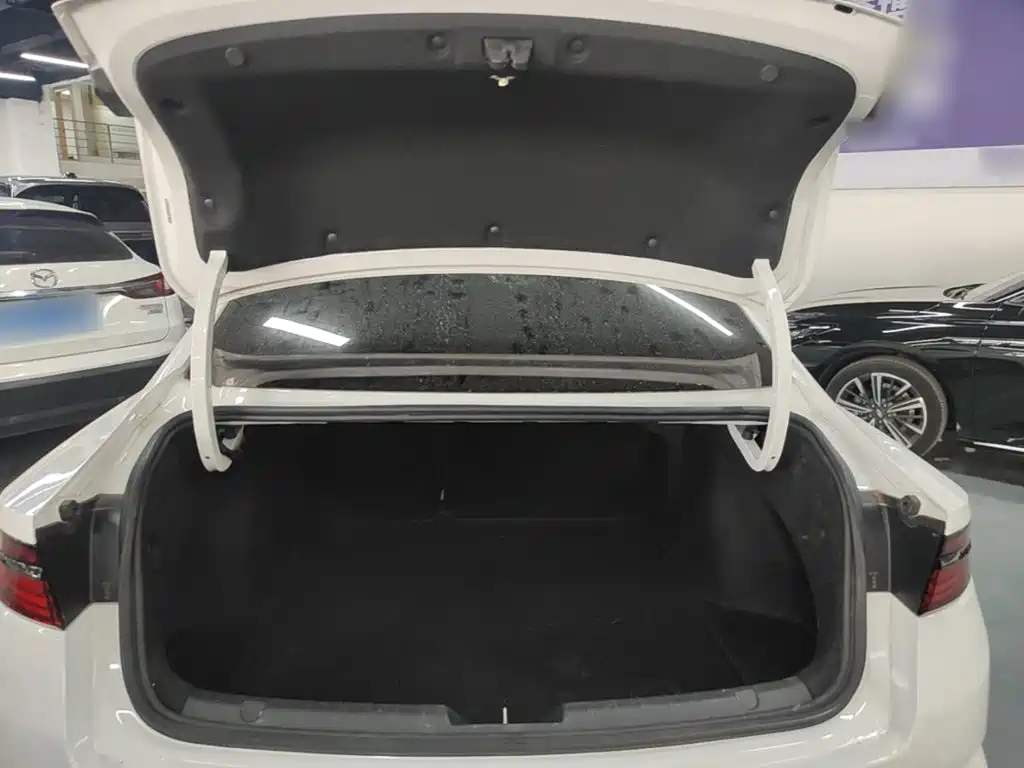 Geely Xingrui — миниатюра 19