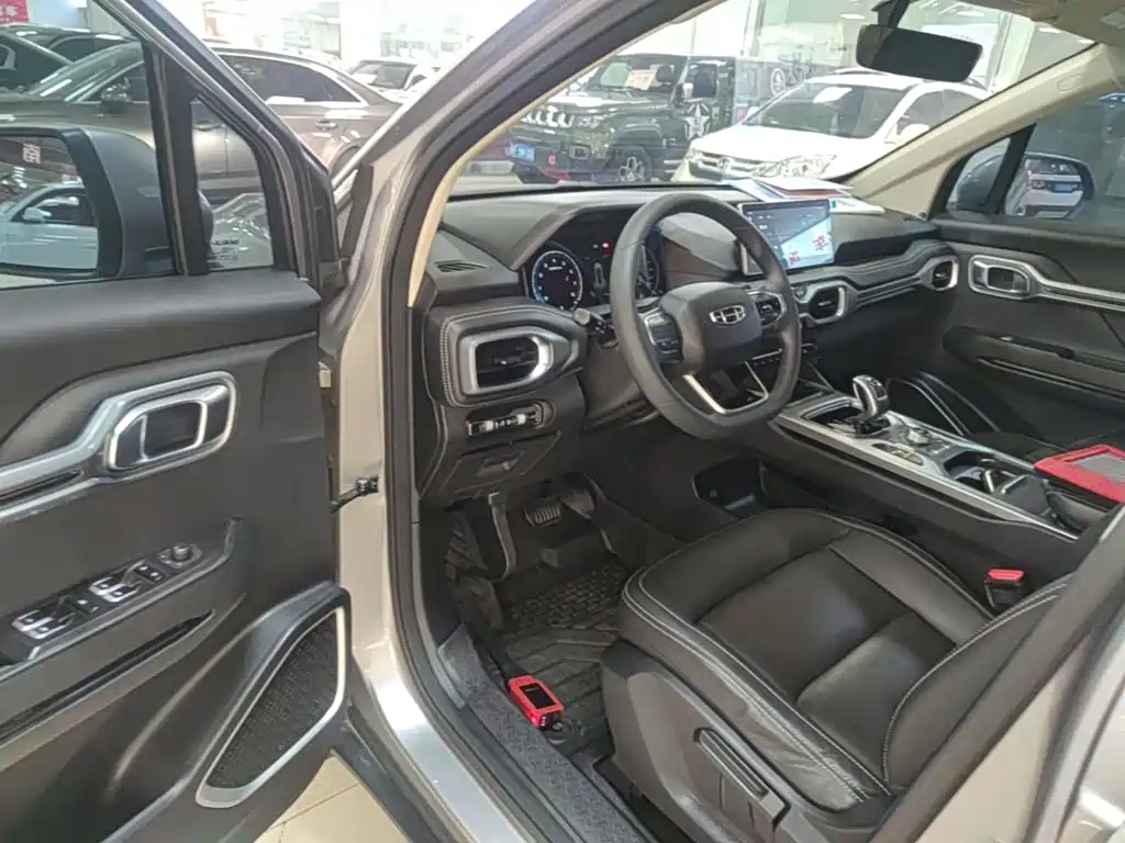 Geely Haoyue — миниатюра 16