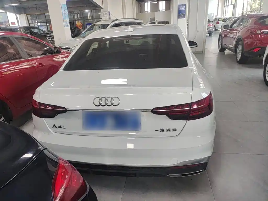 Audi A4L — миниатюра 6